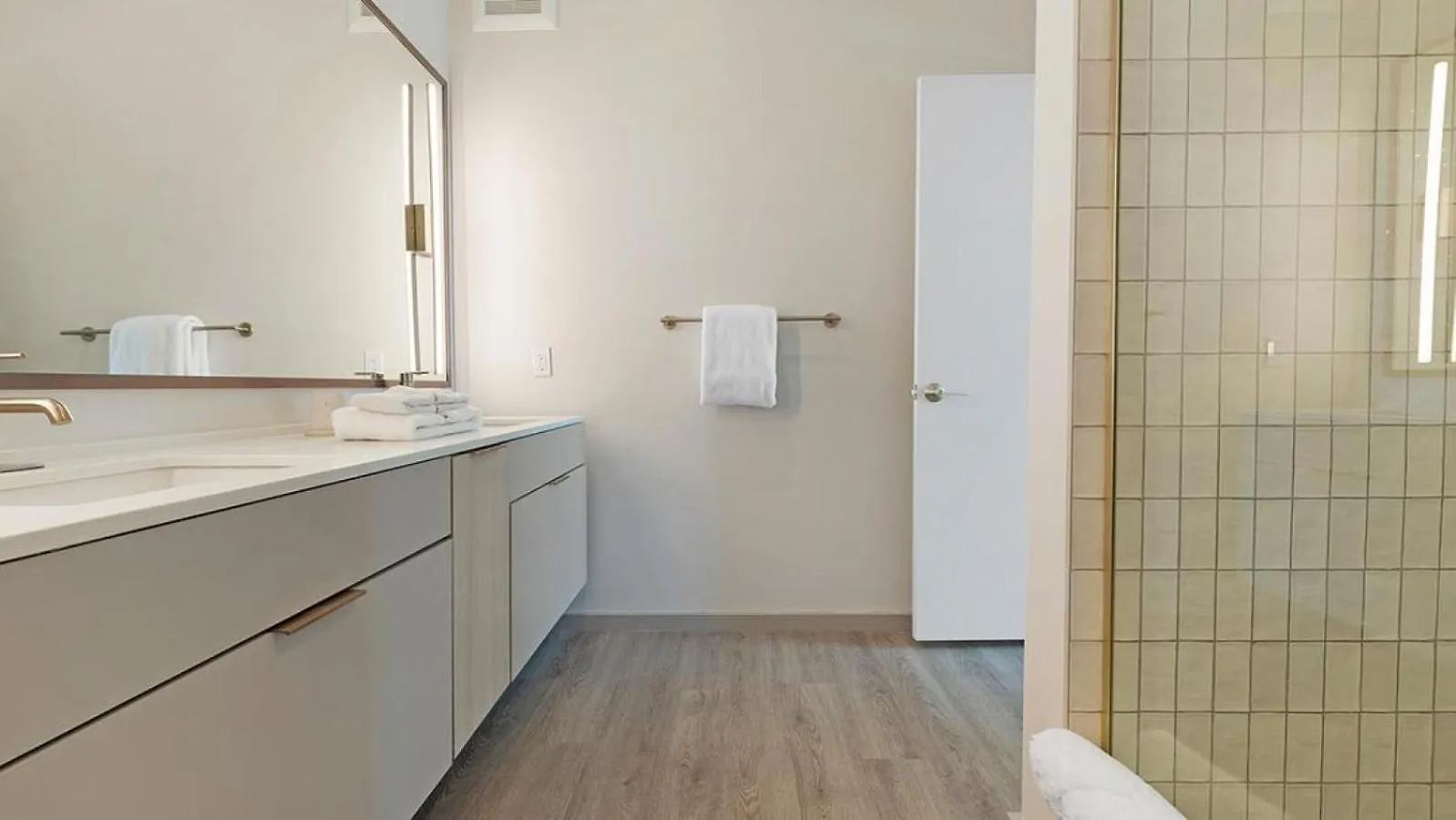 アパート Landing At Vestra At Uncommons - 2 Bedrooms In Spring Valley ラスベガス 米国