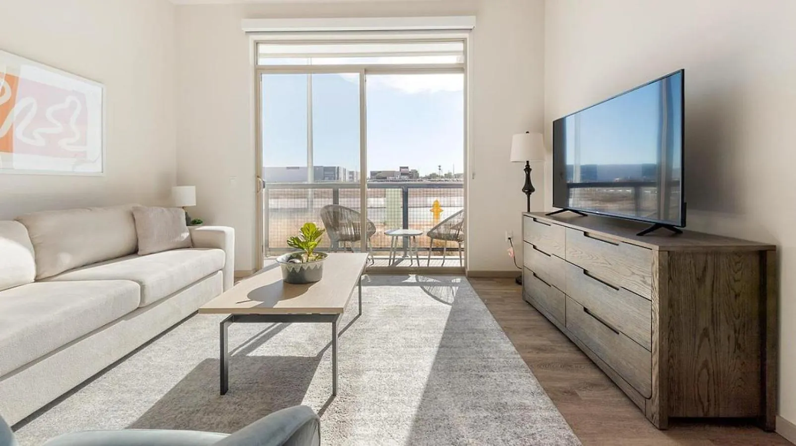 Landing At Vestra At Uncommons - 2 Bedrooms In Spring Valley ラスベガス 0*,  米国